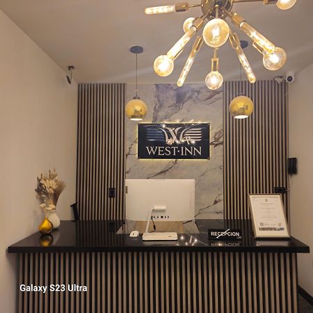 Hotel West Inn Bogotá Kültér fotó